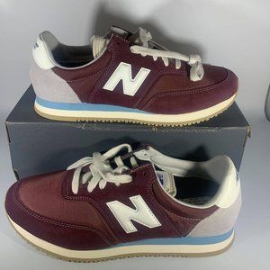 New Balance Comp 100 Mens US Size 9.5